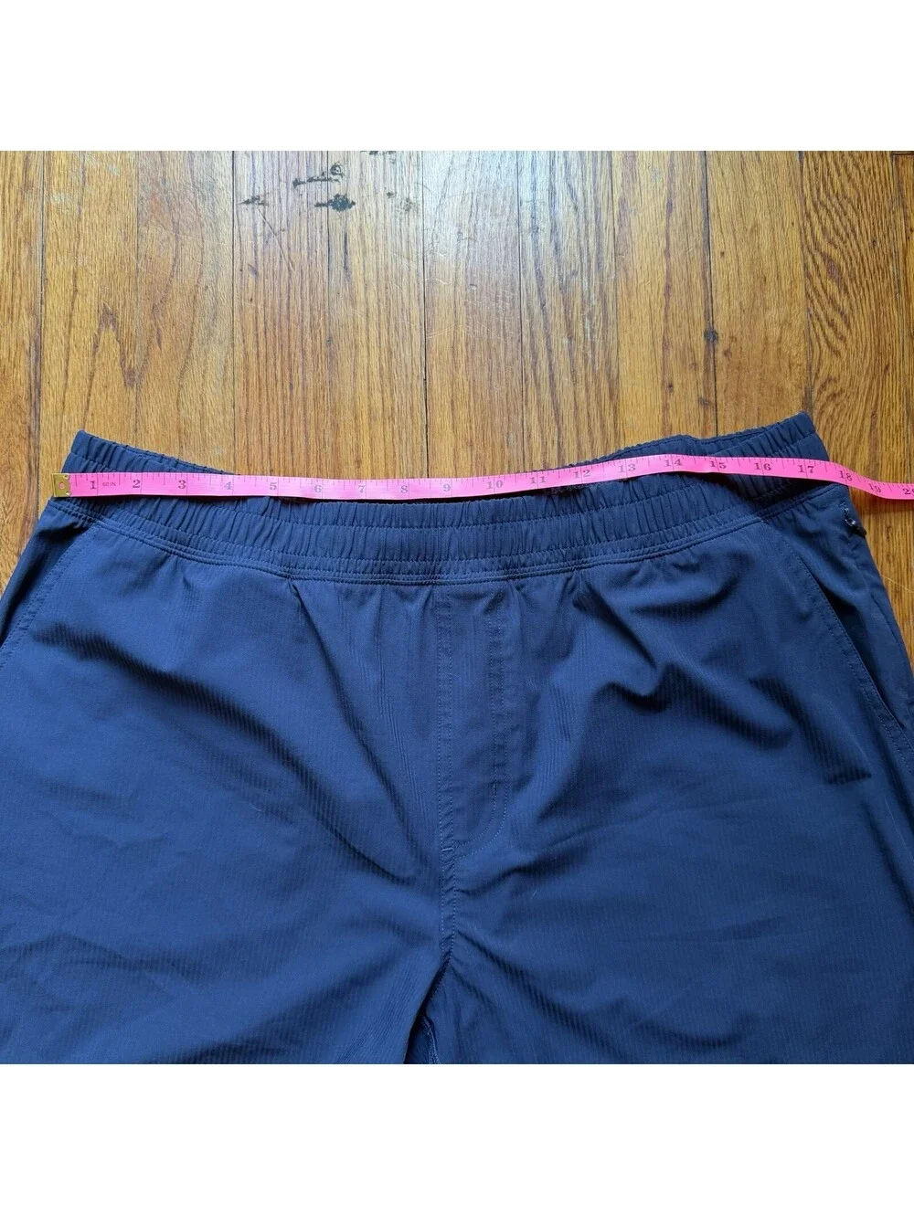 Rhone Mako Shorts Mens XL Navy Blue Athletic 7 Inch Inseam Excellent